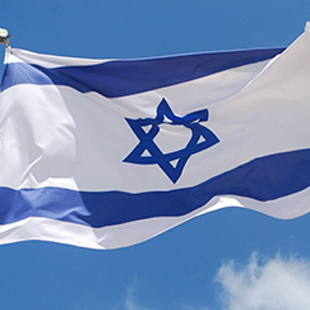 130 mil hablan español.