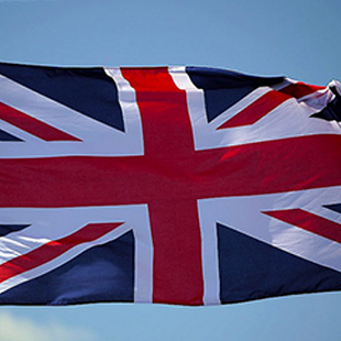 107 mil hablan español.