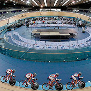 The first ‘velodrome’ for cycle races was the Alexandra Palace Velodrome built in 1902.